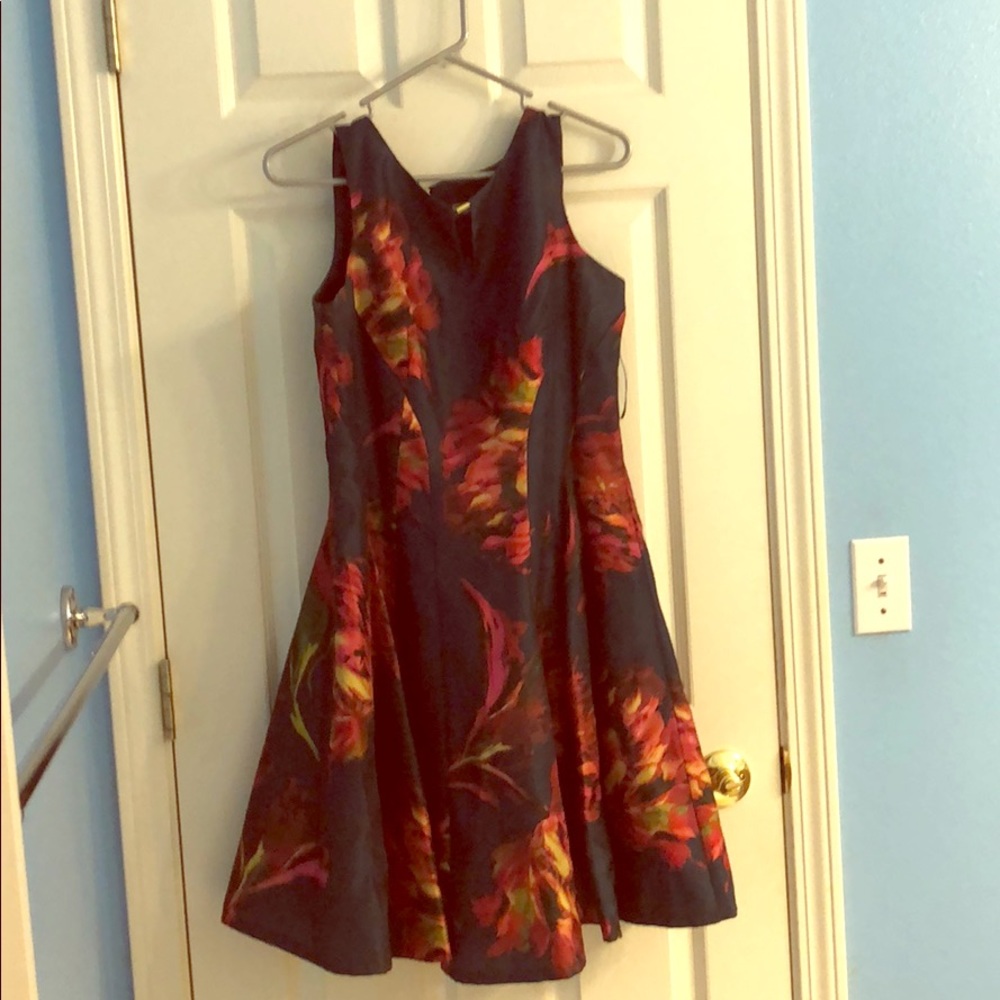 Floral A-line Knee-length Dress